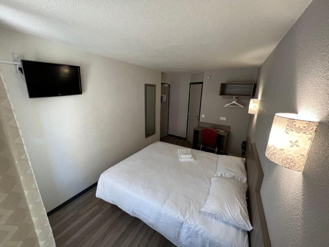 פיג'אק Hotel Le Foirail מראה חיצוני תמונה
