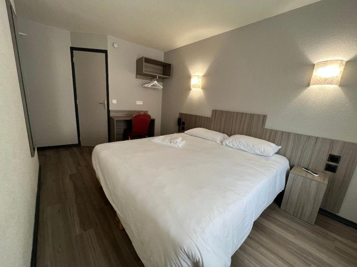 פיג'אק Hotel Le Foirail מראה חיצוני תמונה